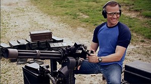 Missouri governor candidate Eric Greitens bizarre campaign ad