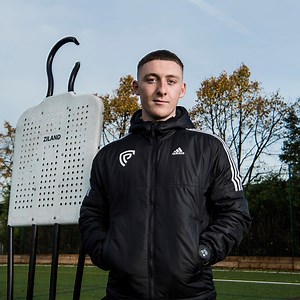 16K views · 138 reactions | In his one-to-one session filmed last year, Jack Dunkerley's two-shot practice progresses to include a third shot that can incorporate using the player’s weaker foot... 聾 | Coaches' Voice | Facebook