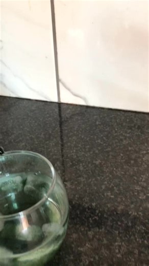 Take your liquid chlorophyll juice first thing in the morning and in the evening It will cleanse your blood Cleanse your gut Heals wounds Heals liver Detoxes your system Oxygenates cells #liquidchlorophyll | Jinny Kegomoditswe Gaseemelwe