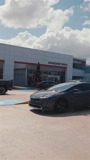 🚗⚡️ ¡Descubre el nuevo 2026 Toyota #Prius Prime! Conoce su eficiencia y las diferencias entre Prime, híbrido y plug-in. Llévatelo en #AutocentroToyota con 10 años de garantía en la batería híbrida y garantía de por vida en motor y transmisión. 📱787-999-9115 |📍1090 Ave. Muñoz Rivera, San Juan | Autocentro Toyota