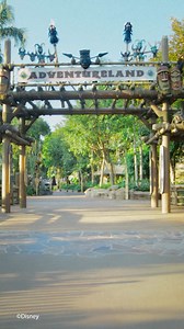 Case in paw-gress🐾！朱迪同阿力換好新Look，由優獸市嚟到香港迪士尼樂園報到🏰🫡 ! 今日起，喺探險世界同兩位最佳拍檔近距離見面🐰🦊！ #Zootopia #優獸大都會 #HKDisneyland #香港迪士尼樂園 | 香港迪士尼樂園 | Hong Kong Disneyland