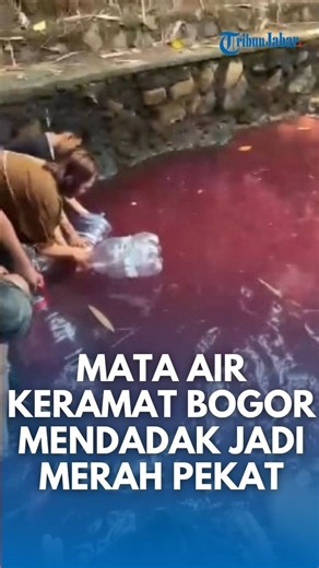 VIRAL! Mata Air Keramat di Bogor Mendadak Merah, Warga Berendam hingga Bawa Pulang Air