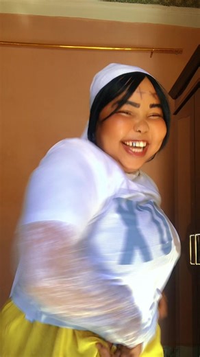 فيديوهات أنشأها khadra cali (@khadracali18) باستخدام original sound - sharma boy