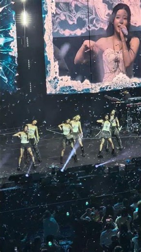 Blue Valentine - NMIXX #bluevalentine #nmixx #concert #trending #kpop