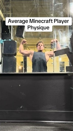 Average Minecraft player physique #trending #gaming #trendingshorts #minecraft