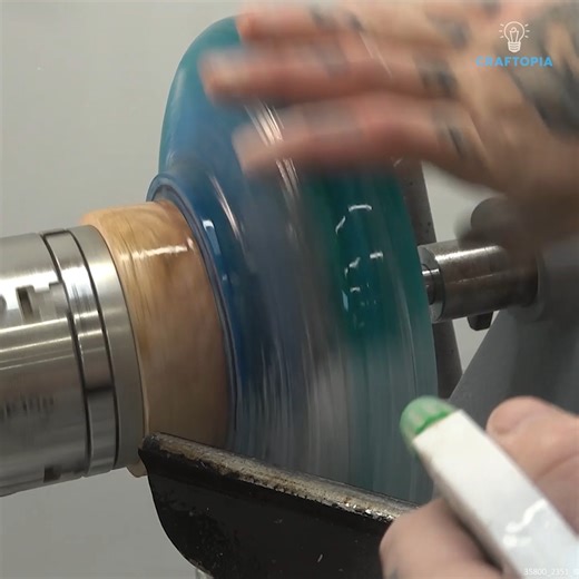 Turning Resin Scraps into a Stunning Bowl | Craftopia