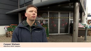 Lokale i chok over butiksbrand: Helle skulle hente blomst, men mødte sort sky af røg