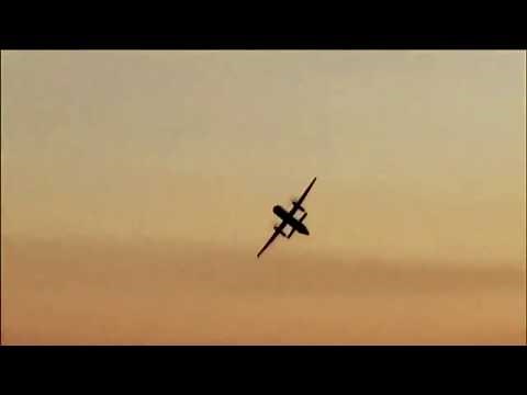 STOLEN SEATTLE PLANE INSANE FOOTAGE, TRAFFIC CONTROL AUDIO, CRASH DAMAGE