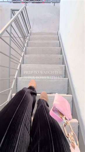 Super Bowl Vlog Fun!