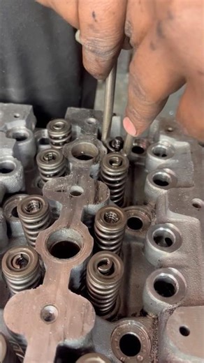 #Automobile Head Repair & Valve Lapping Process 🛠️