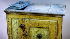 Antique Fridge Revived After A Century Of Disrepair