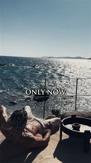 Time Does Not Exist.!