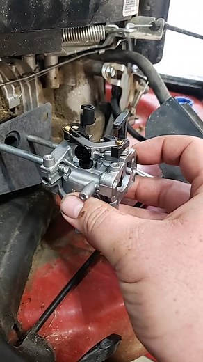 Toro Small Engine Mechanic: Carburetor Repair Tips