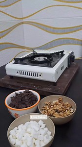 843K views · 2.3K reactions | ROCKY ROAD BROWNIES RECIPE  Ingredients: 1bar butter 3/4 cup brown sugar 1/2 cup white sugar 2 tbsp. Glucose 4 pcs.eggs 1 pinch of salt 1tsp vanilla 3 cups all purpose flour Pilmico Flour 1tsp baking soda 1 tsp.baking powder 1/2 cup cocoa 1 cup chocolate chips 1 cup assorted nuts 1 cup Marshmallow Bake for 20 to 25 minutes 180 degrees Celcius | Love Cakes | Facebook