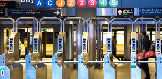 NY市が地下鉄利用者をAIカメラでスキャンし始めた理由とは？