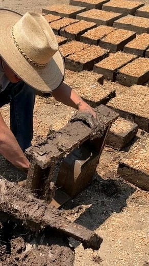 Eco Friendly Bharat | Handcrafted adobe bricks made from dirt, bagasse, and vinasse—turning waste into sustainable homes one brick at a time! 🌱🧱 Big shoutout to... | Instagram