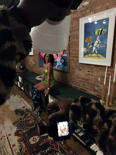 This lifestyle gear I’m using the @Godox official AD300 Pro / Flashpoint Xplor 300 with the ML-CS1625 Godox attachment. The camera I’m using is the @Sony Alpha A7siii with the @Tamron Lenses 28-75 f2.8 #photoshoot #lifestylephotography #sonyalpha #godox #photographer