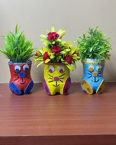 48K views · 263 reactions | Cute animal themed DIY plant pots _ Plastic bottle recycling idea #plantpot #trend #crafts #recycling | Deep's CRAFT | Facebook