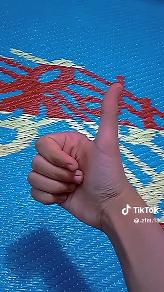 مشترياتي للعيد 😔💗 اكتبوا بـ تعليقات اشتريتو ملابس للعيد لو لا ؟ شكراً على الدعم الجميل والمتابعين الحلوين والتعليقات الإيجابية 🥺💞 صعدوا الفيد 😉💓#الشعب_الصيني_ماله_حل😂😂 #مالي_خلق_احط_هاشتاقات🧢 #احب_متابعيني_عندك_مانع #مشترياتي #العيد