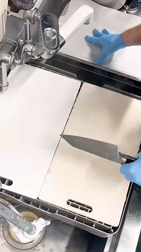 25 reactions | 旅 ターキーロールの作り方タイムラプス  Turkey Carving Timelapse...