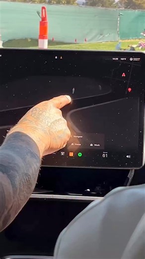 Evan Era on Instagram: "I was NOT expecting this to work 😳 #tesla #spookyseason #ghost"