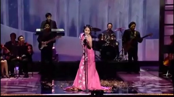 Paris Co Gi La Khong Em_Ngoc Ha_HD