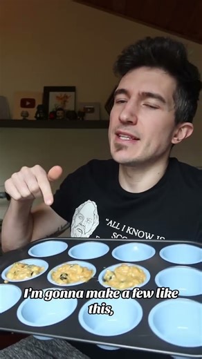 that’s just what I would go with it 🤷🏻 @lukezfit @thefitnesschef_ #muffins #easyrecipe