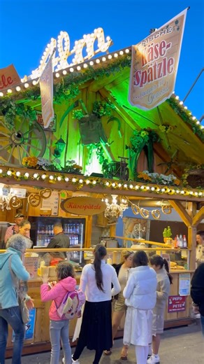 🎉 Münchner Frühlingsfest 2026 🎡📍Munich, Germany 📅 Friday, April 17 – Sunday, May 10, 2026