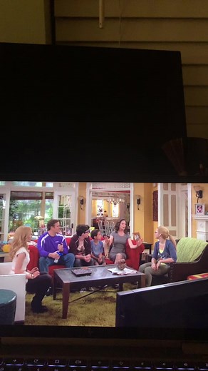 Liv Pretends to Be Maddie for Diggie - Liv and Maddie