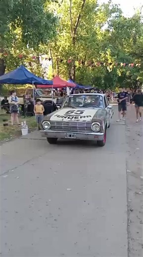 Videos de El Falcon de Turdera (@elfalcondedeturdera) con “original sound - Familia Supi”