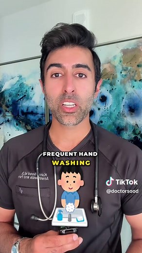 Have you ever had tiny itchy bumps show up on your fingers like this? One possible cause is dyshidrotic eczema, an inflammatory skin condition that can cause deep, fluid-filled blisters on the fingers, palms, or feet. These flares are often intensely itchy and may later peel, crack, or become sore as the skin heals. Because other conditions can sometimes look similar, persistent or worsening symptoms are still best evaluated by a doctor. VC: @elisefartmeow Follow @doctorsoood to improve your hea