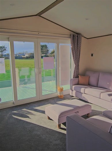 Discover our exclusive new villa and lodges development at Winchelsea Beach - where luxury coastal living begins. This key-ready luxury villa features a full glass-fronted design with wrap-around decking, piped gas, a 30-year licence, full manufacturer’s warranty, double parking bay, and a secure gated setting. With DIRECT BEACH ACCESS, your seaside escape starts the moment you arrive. Enjoy pet-friendly coastal walks across Fairlight Hills and through Rye Nature Reserve, all just moments from y