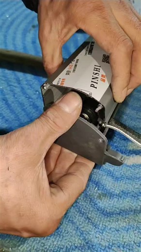 Ultra-narrow, invisible, rewindable mesh window screens with removable mesh box structure for mosquito prevention and ventilation #doors and windows.