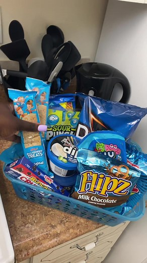 Blue Color Party Snacks and Ideas