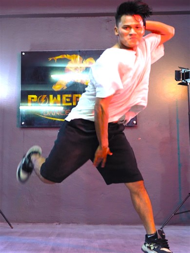 Hasi Hasi Cover Dance Choreographed by Parash Magar