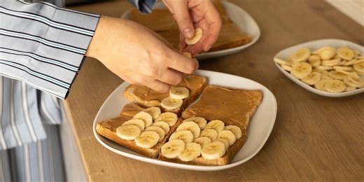 Eating These 7 Foods Before Bed Will Help You Get a Better Night's Sleep, Nutritionists Say — Best Life