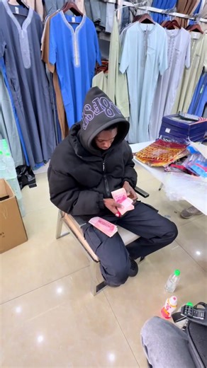 Chine🇨🇳Mali🇲🇱sugu 🛍️🛒 (@chinemalisugu7)’s videos with son original - Djeli makaba Koitä