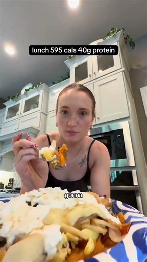 what I eat in a day focusing on high protein healthy meals and staying disciplined on my macros