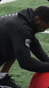 Manny Rodriguez U48 on Instagram: "I use RPR (Reflexive Performance Reset) to fire up my athletes’ engines and ensure their bodies are firing on all cylinders before they hit the 40-yard dash. By rubbing key areas like the psoas, lymphatic system, hip flexors, and rib cage, I unlock tightness and activate the neuromuscular system for explosive performance. This priming process eliminates energy leaks, improves movement efficiency, and ensures no misfires when it’s time to blaze down the track. #