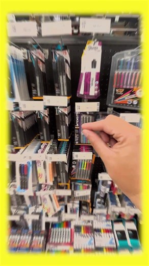 🛋️ Muebles para todos los presupuestos, espacios y estilos. ¡Conoce nuestra variedad!​ 👉 https://www.officemax.com.mx/muebles​ ​ ¡No olvides seguirnos también en instagram!​ https://www.instagram.com/officemax_mx/ | OfficeMax México