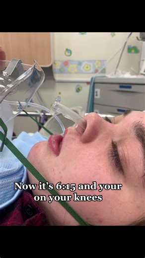 #foryoupage #chronicillness #anxiety #ptsd #ambulance #psychiatrichospital #darkside #hospital #camhs #bipolar #fyp