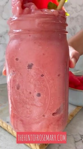 Creamy Frozen Watermelon Smoothie Recipe!