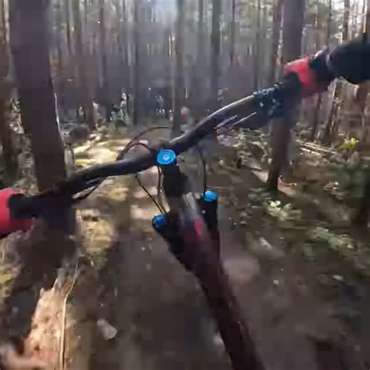 FIRST RIDE ON BRAND NEW ENDURO MTB IN AMERICA 🇺🇸 | Matt Jones