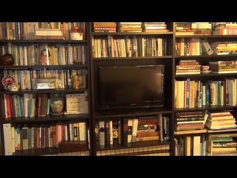 Spring Cleaning Series - Bookcase Cleaning and Organizing