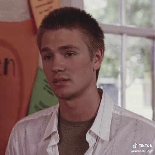 Someone teach me how to do text #austinames #chadmichaelmurray #acinderellastory #fyp #viral