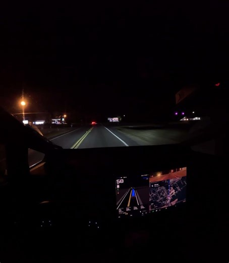 Cybertruck FSD V14.2.2.4-Car turns left over double yellow and out of lane -doesn’t cause issues