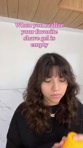 Running out of your favorite shave ≠ slay #Skintimate #GoodVibes