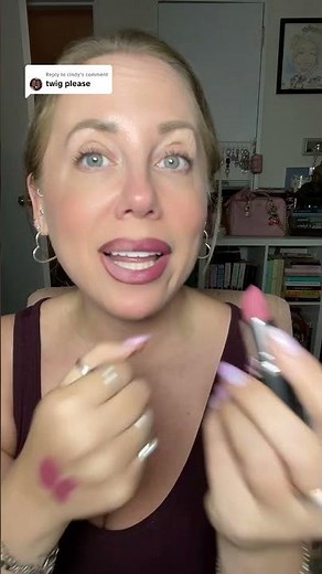 MAC COSMETICS: Twig vs Twisted Twig