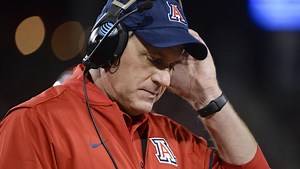 D-Backs come to defense of fired Arizona coach Rich Rodriguez, dispute allegation
