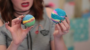 1M views · 3.4K reactions | We tried making DIY bath bombs and it was so GROSS  | Seventeen | Facebook